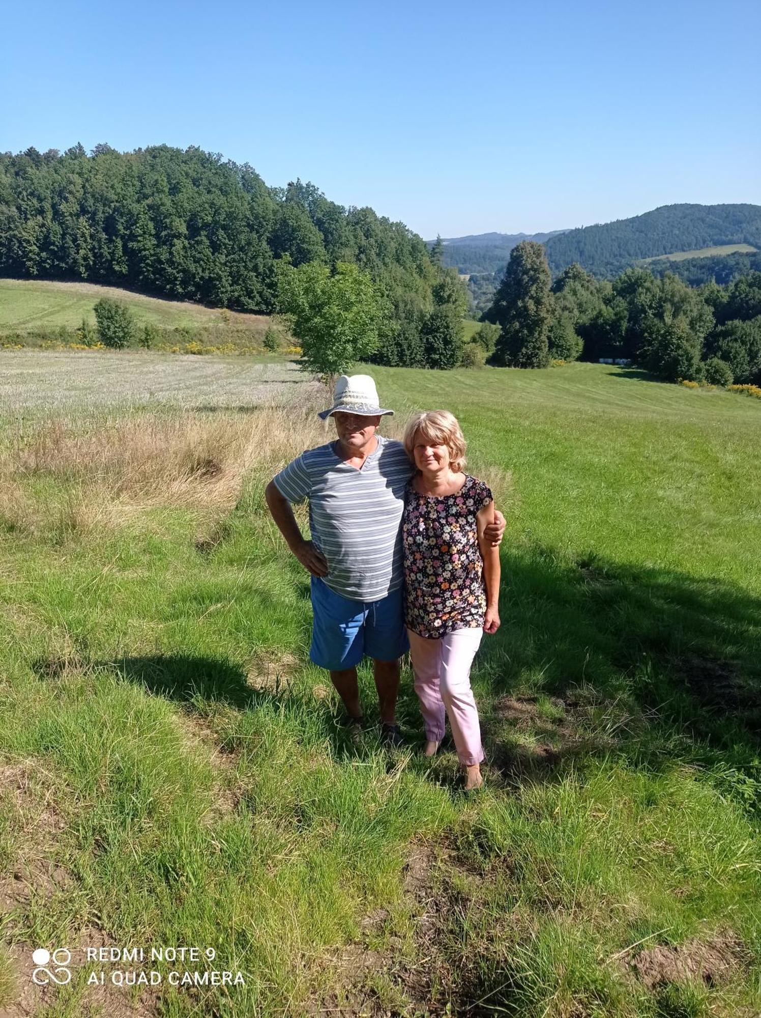 Róże i Jabłonie Agroturystyka Gryfów Slaski Exterior foto